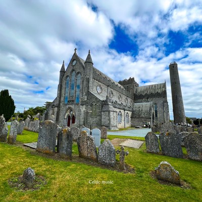 Traditional Celtic music that is mystical, fantasy-like, and heals the mind