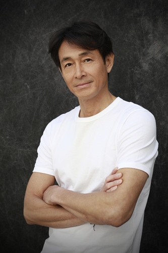 EISAKU YOSHIDA
