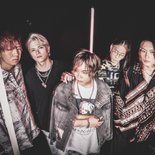 MAGENTA OF AMBITIONS