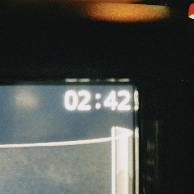 AM2:42 (feat. Träumerei)