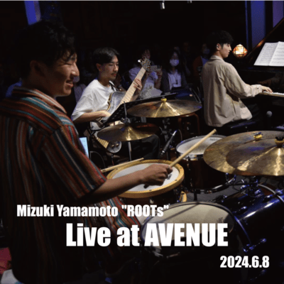 Live at AVENUE