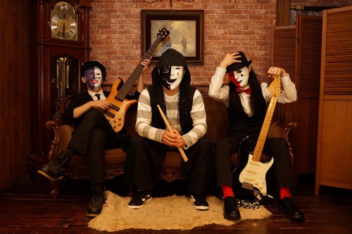 Mask a Laid