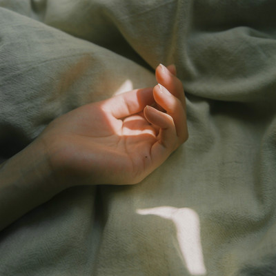 Clouds and wells / Coast