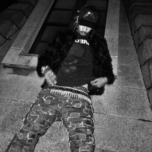 $AINT STØNE