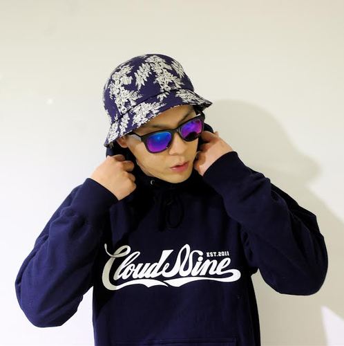 K-MASSIVE