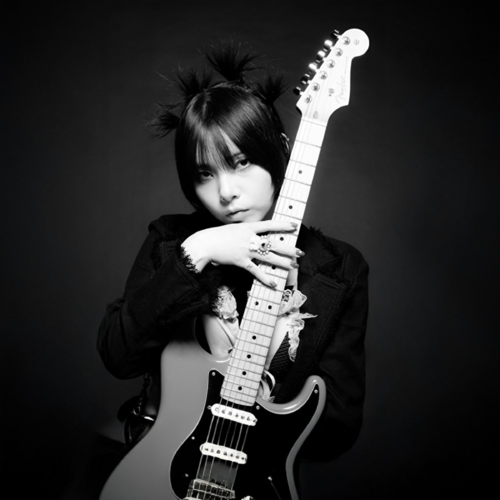 Minori Nagashima - serval DOG -