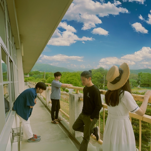 Hachigatu no Kanojo.