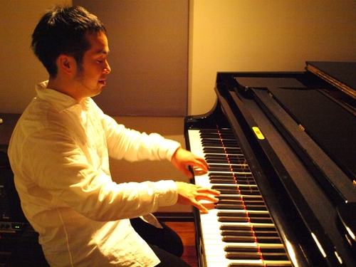 Tsuyoshi Nakamura