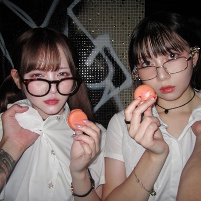 Tokyo Night Macaron