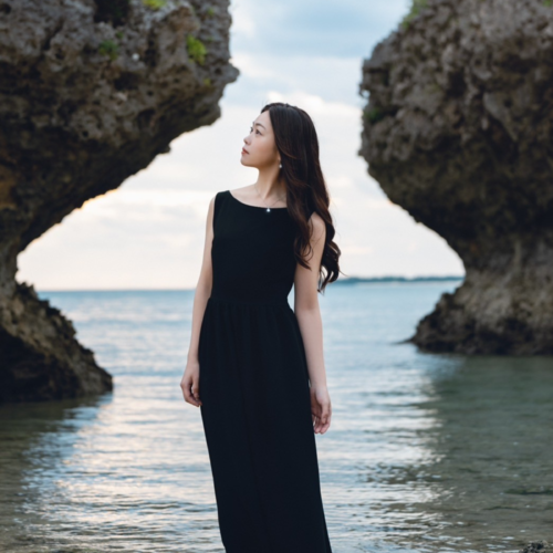 SARA AKINO