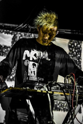 Junji Ono a.k.a NOISECONCRETE