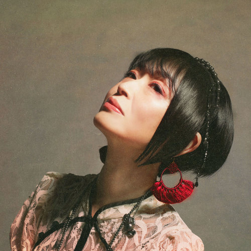 Aki Hata