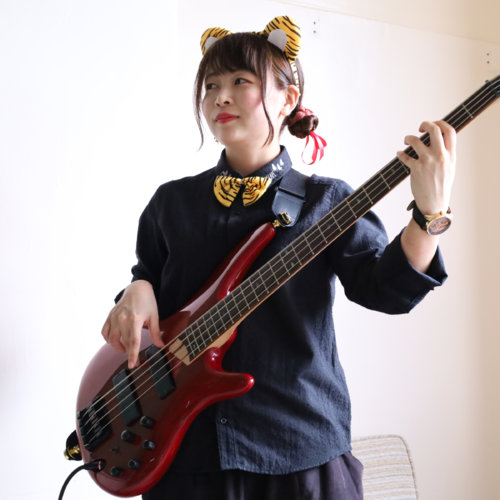 Hachi