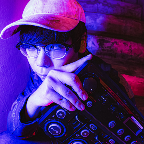 HYS