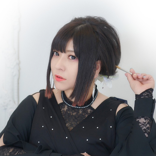 Suzuhana Yuko