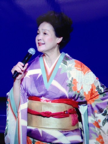 IZUMI KIMOTO