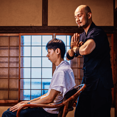 The Japanese Wa style massage (Live at Yamaguchi barber, 2025)