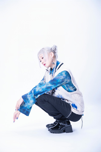 Sarah L-ee
