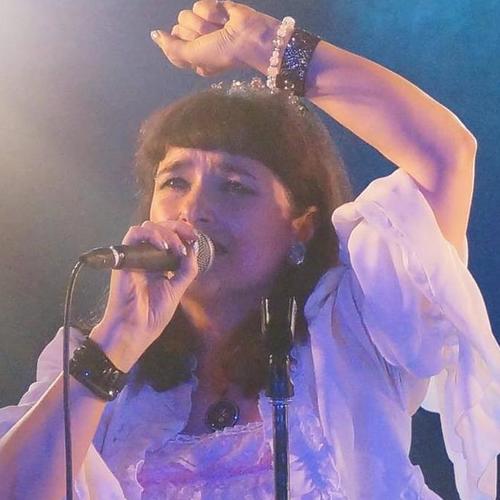 Lynne Hobday