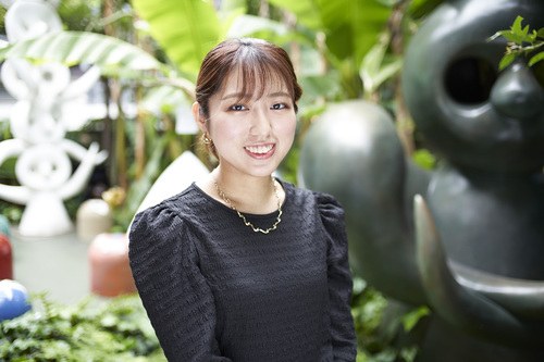 Hatsune Hirakura